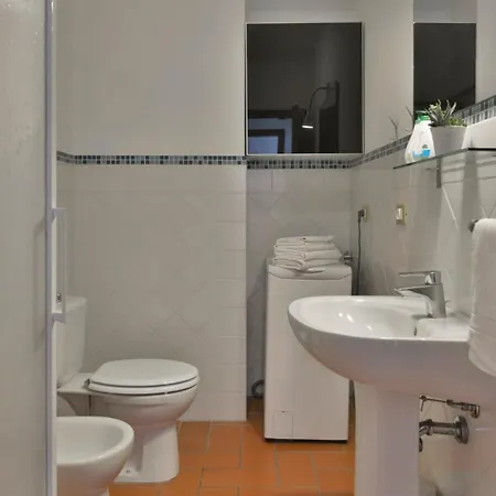 Charme Con Parcheggio Apartment